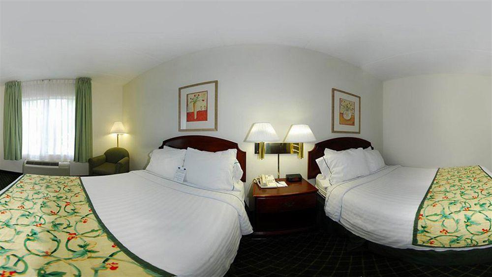 Fairfield Inn Myrtle Beach Broadway At The Beach מראה חיצוני תמונה